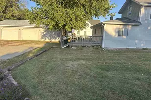 207 8th St, Brodhead, WI 53520 - Photo 6