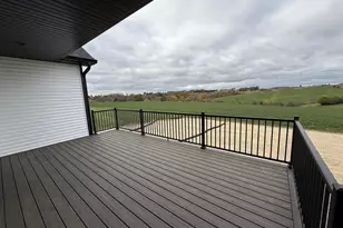 192 Antoine St, Mineral Point, WI 53565 - Photo 20