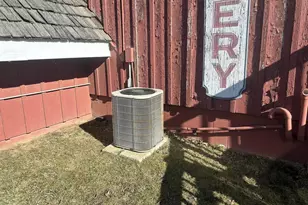 807 S Main St, Viroqua, WI 54665 - Photo 10