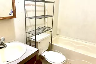 903 Moore St, Baraboo, WI 53913 - Photo 8