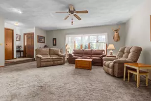 N5701 Lakeview Dr, Green Lake, WI 54941 - Photo 14