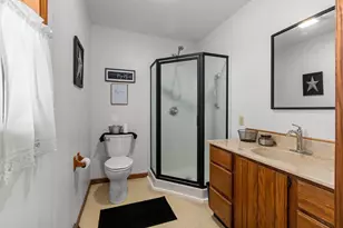 N5701 Lakeview Dr, Green Lake, WI 54941 - Photo 22