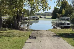 N5701 Lakeview Dr, Green Lake, WI 54941 - Photo 2