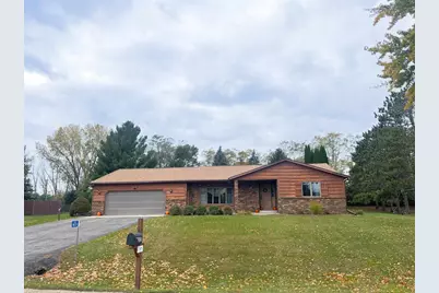 N5701 Lakeview Drive, Green Lake, WI 54941 - Photo 1