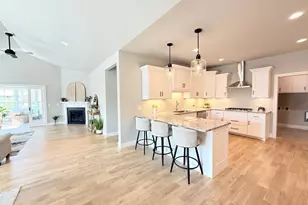 6701 Conservancy Plz, DeForest, WI 53532 - Photo 4