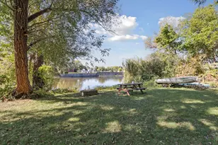 532 S Main St, Janesville, WI 53545 - Photo 4