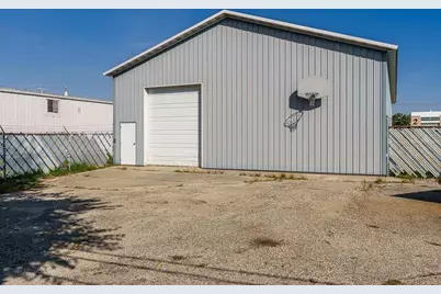 1150 E Inman Parkway, Beloit, WI 53511 - Photo 32
