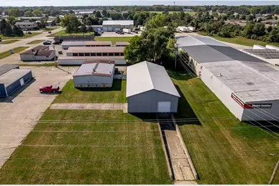 1150 E Inman Parkway, Beloit, WI 53511 - Photo 14