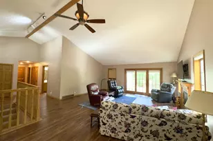 2116 W Crystal Springs Rd, Janesville, WI 53545 - Photo 6