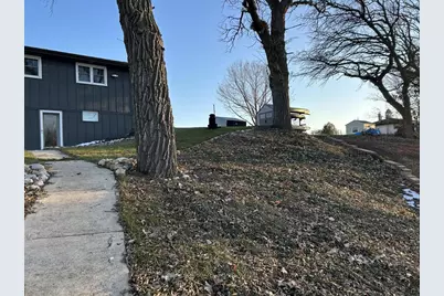 8151 N Stone Farm Road, Edgerton, WI 53534 - Photo 4