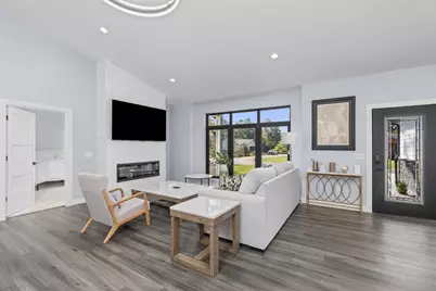 383 Oakbrook Drive, Wisconsin Dells, WI 53965 - Photo 2