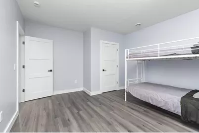 383 Oakbrook Drive, Wisconsin Dells, WI 53965 - Photo 36