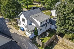 616 West St, Baraboo, WI 53913 - Photo 36