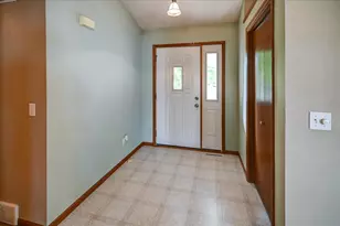 1792 Frawley Dr, Sun Prairie, WI 53590 - Photo 6