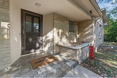 1626 Laurel Crest, Madison, WI 53705 - Photo 2