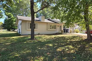 402A Quincy St, Friendship, WI 53934 - Photo 2