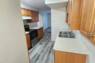 330 7th St, Baraboo, WI 53913 - Photo 14