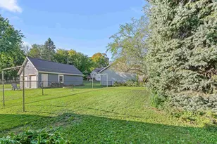 222 Henry St, Beaver Dam, WI 53916 - Photo 26