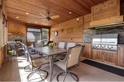 3027 Castleton Crossing, Sun Prairie, WI 53590 - Photo 46