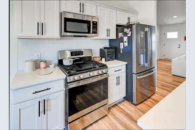 6653 Gehrig Place, DeForest, WI 53532 - Photo 16