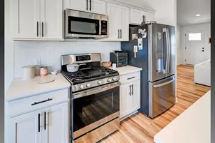 6653 Gehrig Pl, DeForest, WI 53532 - Photo 16