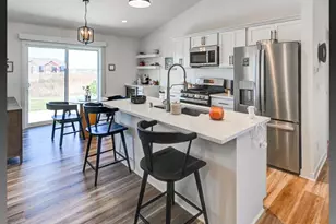 6653 Gehrig Pl, DeForest, WI 53532 - Photo 12