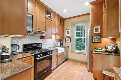 8561 Airport Road, Middleton, WI 53562 - Photo 10