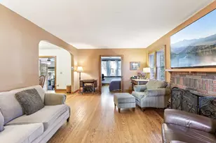 325 Warren Ave, Reedsburg, WI 53959 - Photo 6