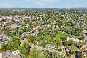 325 Warren Ave, Reedsburg, WI 53959 - Photo 70