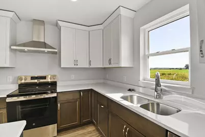 N6220 Blarney Stone Drive #0053, Albany, WI 53520 - Photo 8