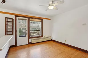 121 S Hamilton St, Madison, WI 53703 - Photo 12