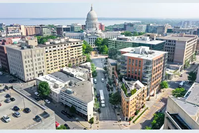 121 S Hamilton Street #202, Madison, WI 53703 - Photo 4