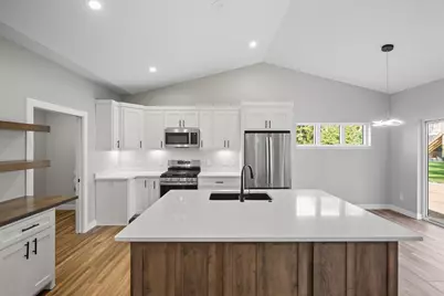 806 Saddle Ridge, Portage, WI 53901 - Photo 1