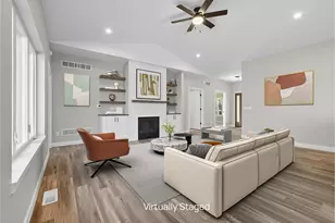 806 Saddle Ridge, Portage, WI 53901 - Photo 2