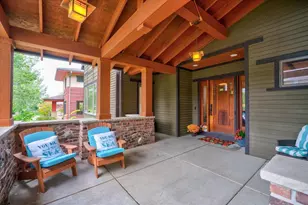 3615 John Muir Dr, Middleton, WI 53562 - Photo 2