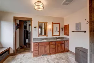 3615 John Muir Dr, Middleton, WI 53562 - Photo 28