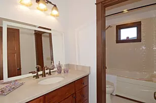 3615 John Muir Dr, Middleton, WI 53562 - Photo 34