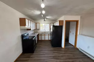 1935 Lafayette Dr, Janesville, WI 53546 - Photo 4