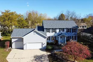 1191 McMahon Dr, Sun Prairie, WI 53590 - Photo 2