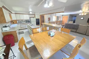 W2102 State Road 44, Markesan, WI 53946 - Photo 6