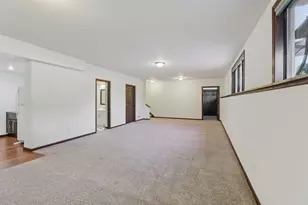 6898 Tuscan Ridge Cir, DeForest, WI 53532 - Photo 32