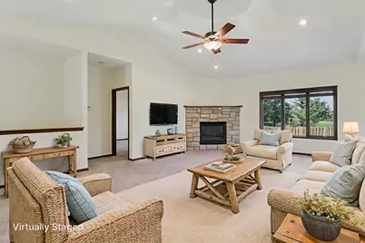 6898 Tuscan Ridge Circle, DeForest, WI 53532 - Photo 4