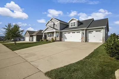 315 Liberty Park Dr. Drive, Oregon, WI 53575 - Photo 2