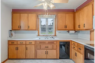 1708 Country Lane, Monroe, WI 53566 - Photo 22