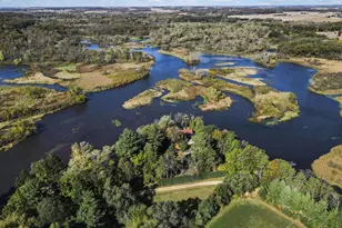 W1529 Ware Rd, Albany, WI 53502 - Photo 4