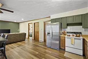 W1529 Ware Rd, Albany, WI 53502 - Photo 6