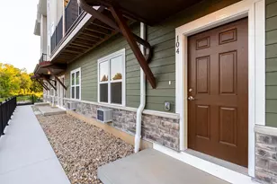 2674 Notre Dame Dr, Fitchburg, WI 53711 - Photo 38