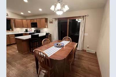 6848 Moonlight Circle, Sun Prairie, WI 53590 - Photo 4