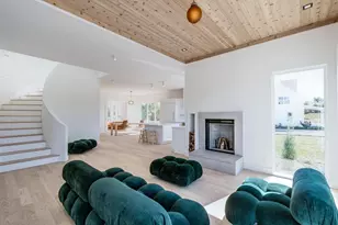 4043 Serenbe St, Middleton, WI 53562 - Photo 2