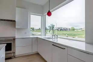 4043 Serenbe St, Middleton, WI 53562 - Photo 14